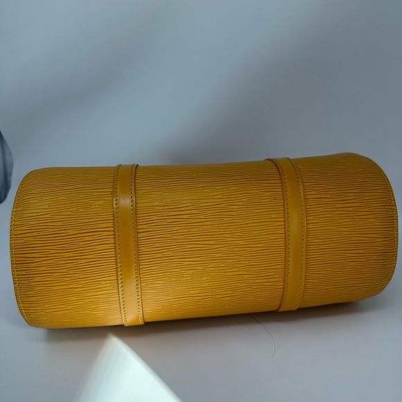 Louis Vuitton Soufflot Épi leather bag pouch GUC Yellow - Picture 3 of 9